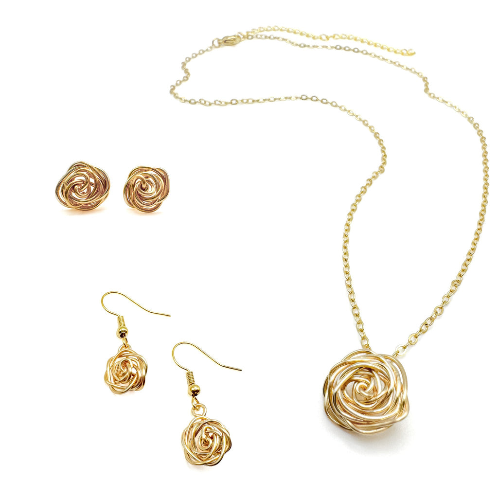 Rosette gold stud earrings